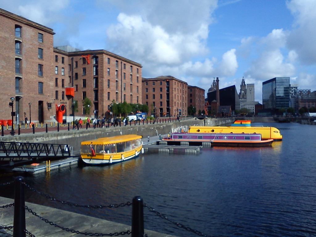 Yellow Sub Botel